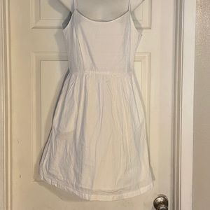 Gap White Cotton Linen Dress. So sweet for Summer.
